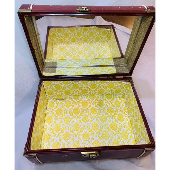 Vintage Luggage Suitcase Rail Travel Case Mirror Stitched Leather Edge Corners - Picture 9 of 12